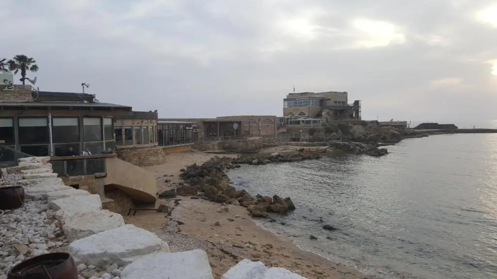 Neot Golf, Ziv's Place