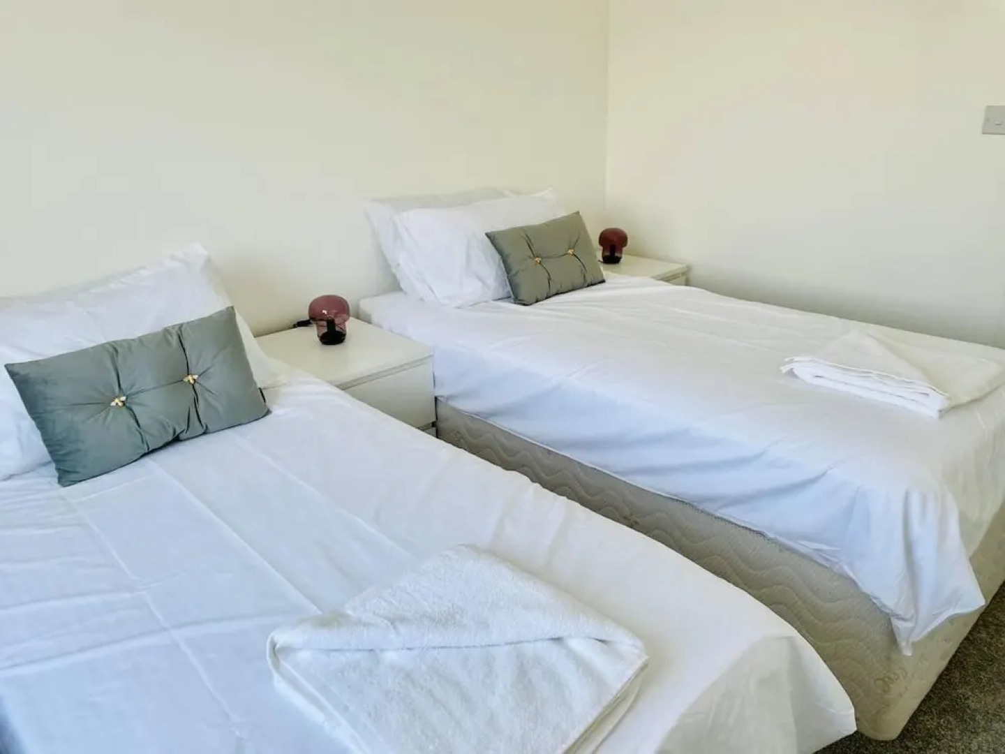 Stunning Newly Modernised Luxury Cottage in Devon