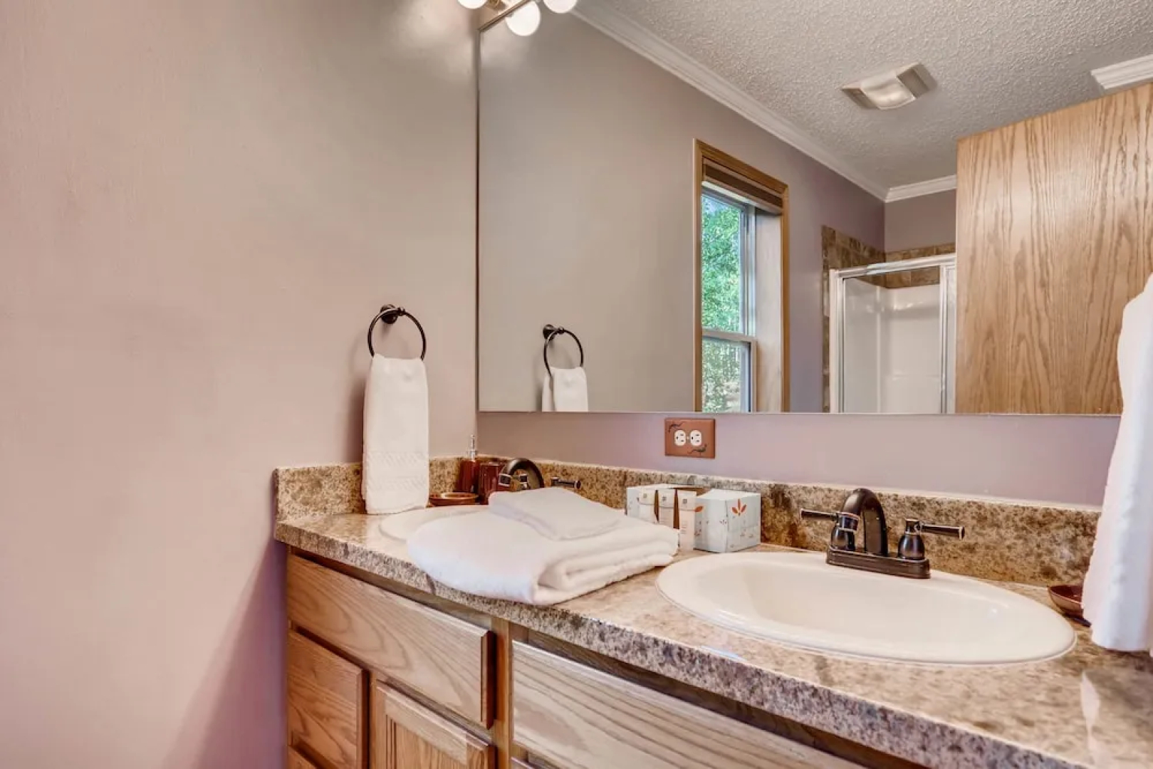 107 Saddle Ridge Drive Home 2 Bedrooms 2.5 Bathrooms Home