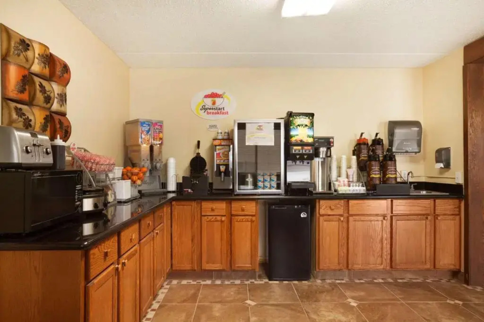 Super 8 West Fargo Main Ave ND