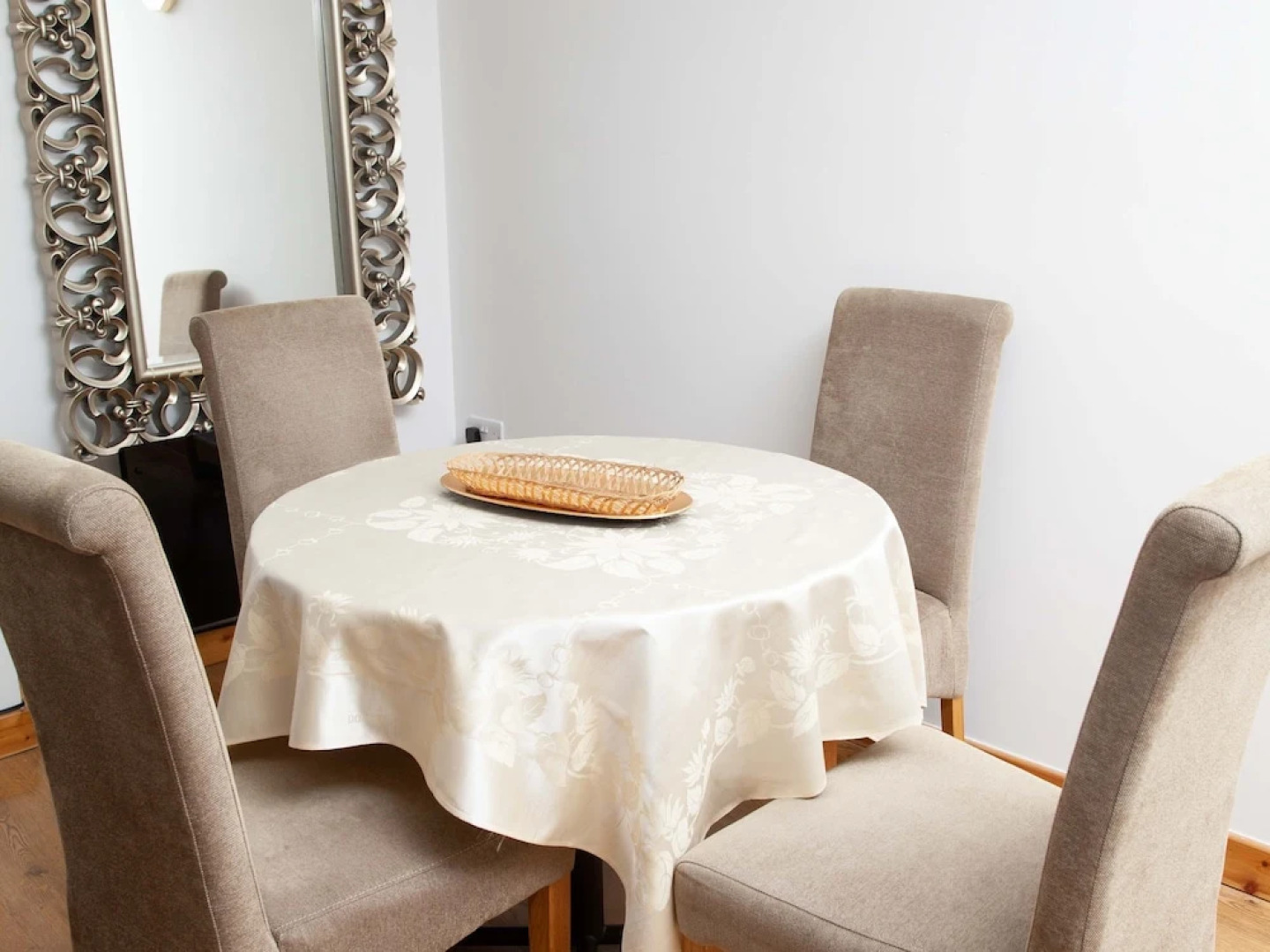 WW Apartments - Seymour Grove