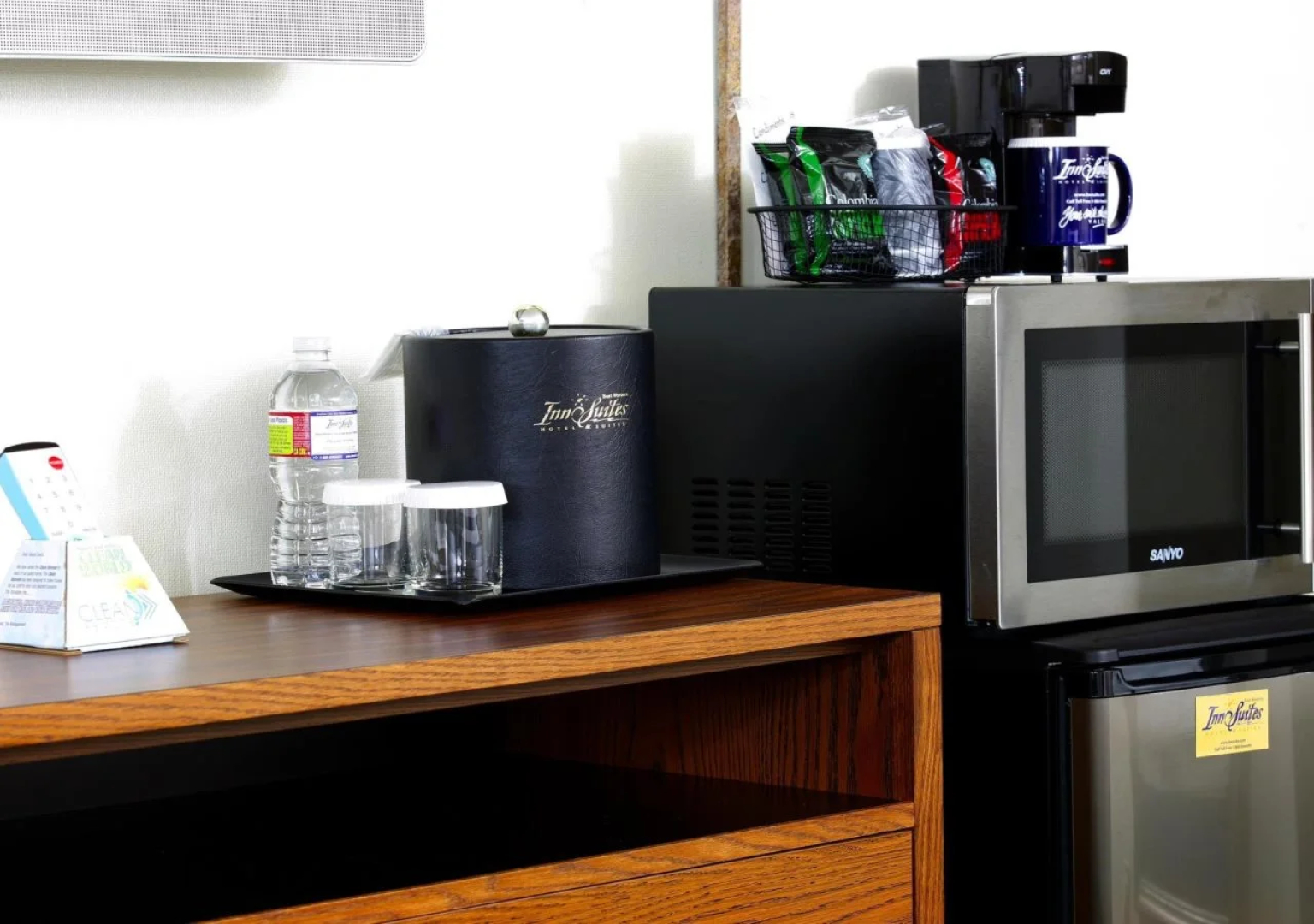 Best Western Airport Albuquerque InnSuites Hotel & Suites