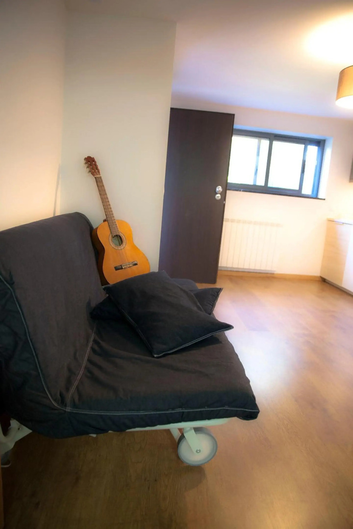 Apartment with Garden and Pool