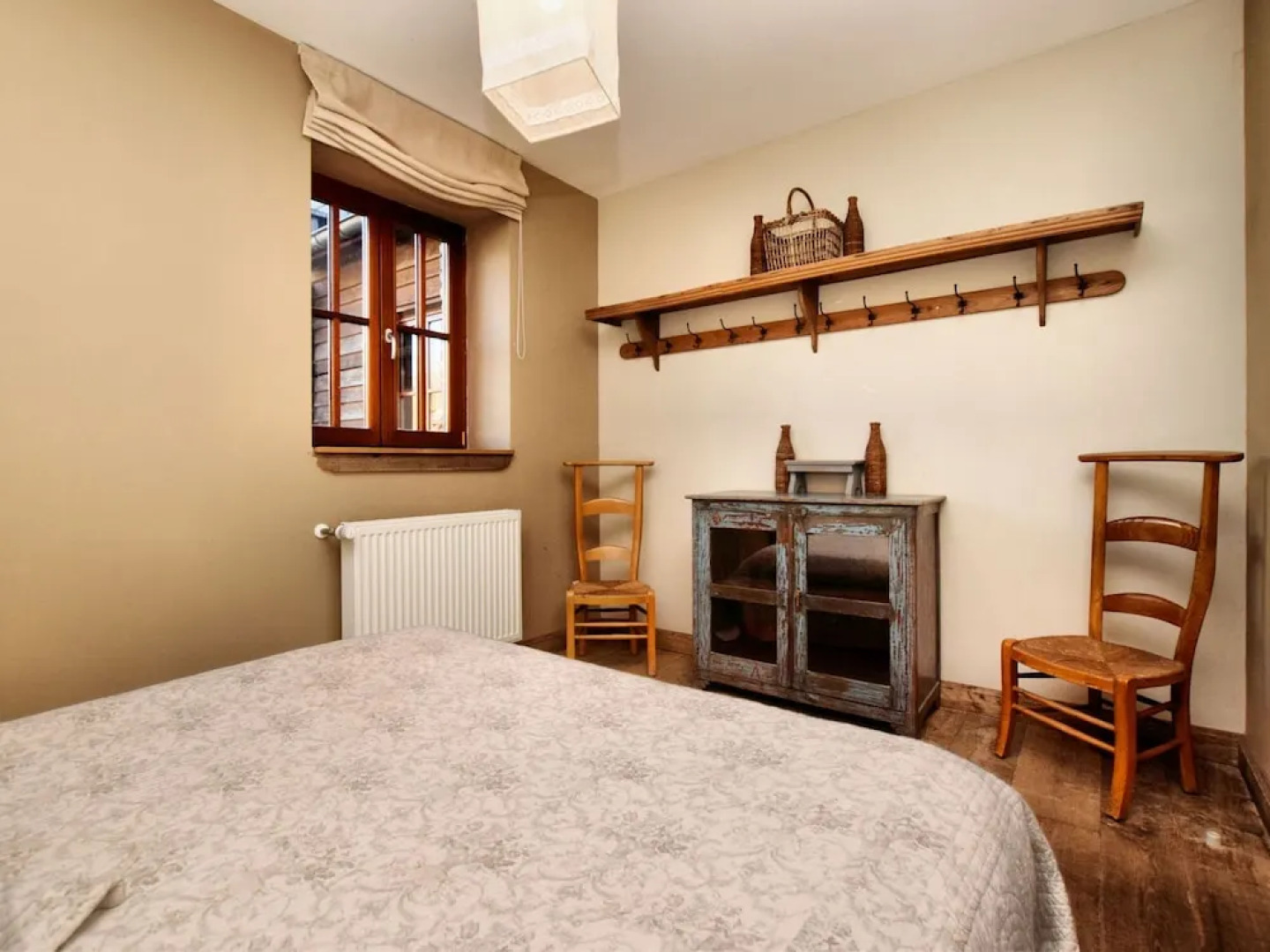 Cozy, Authentic and Quiet House