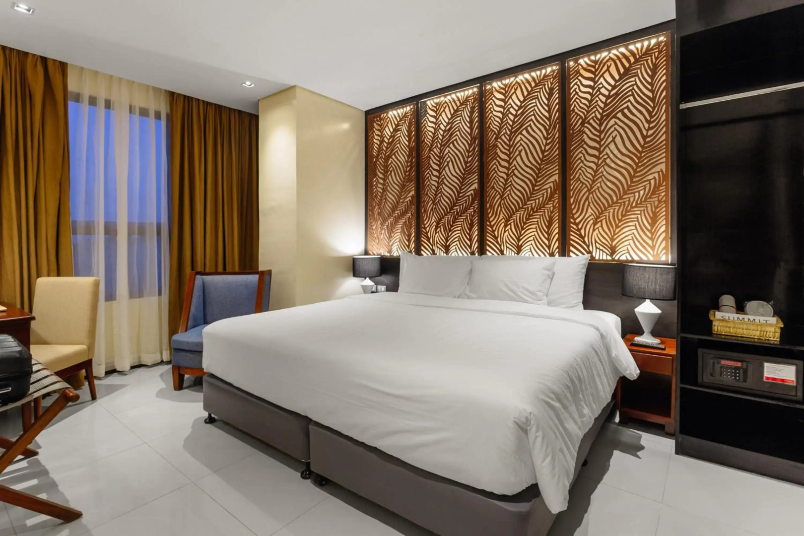 Summit Hotel Tacloban