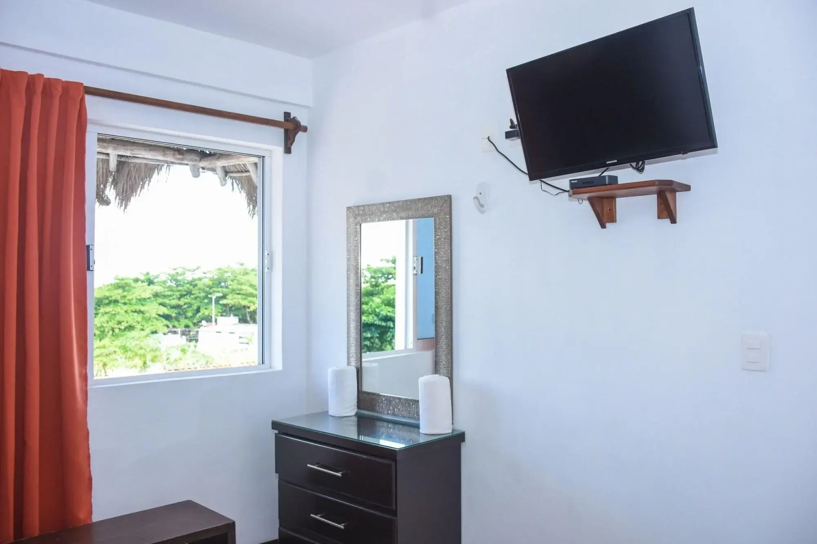 El Fuerte Beach Resort