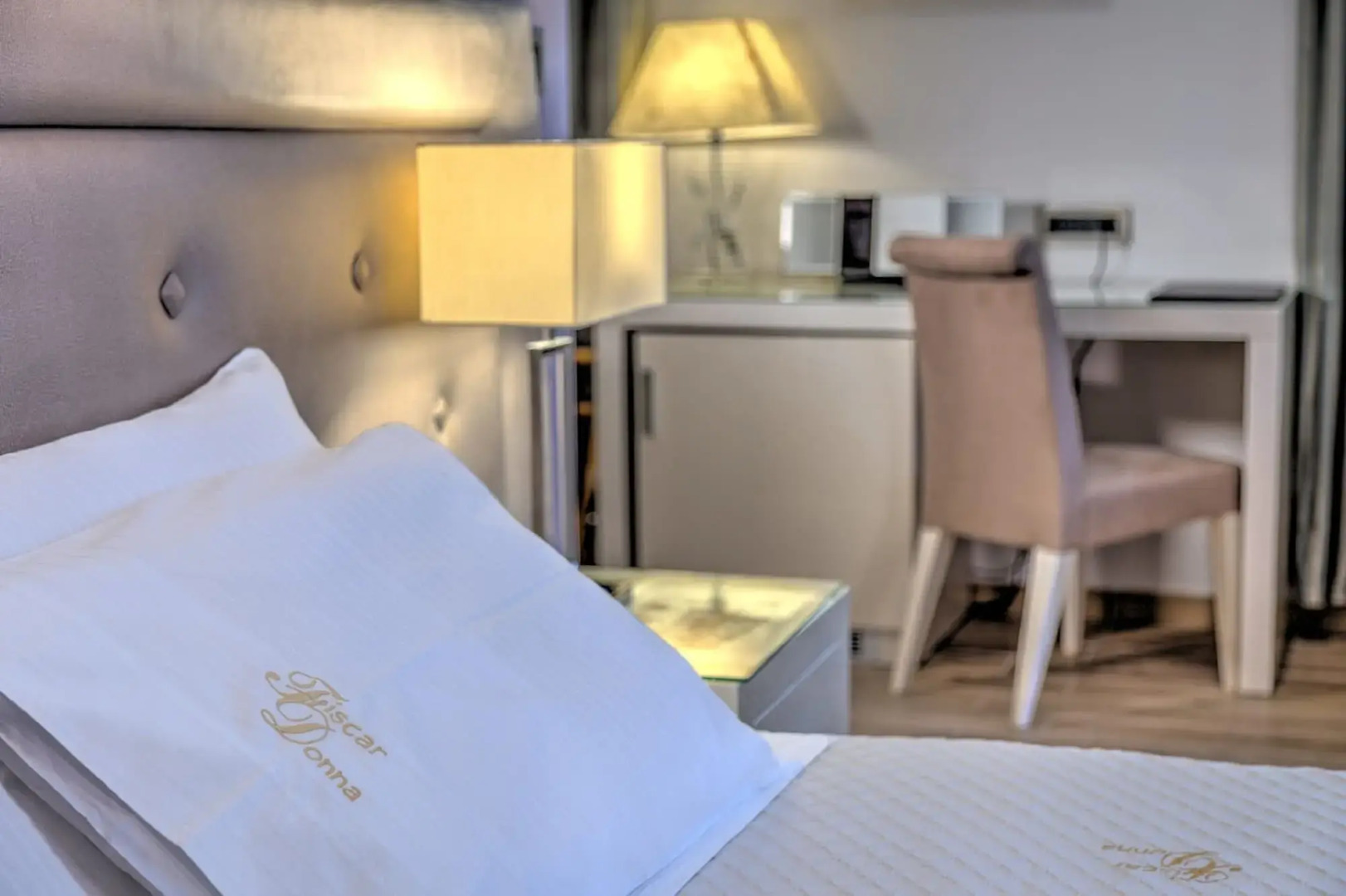 Fiscardonna Luxury Suites