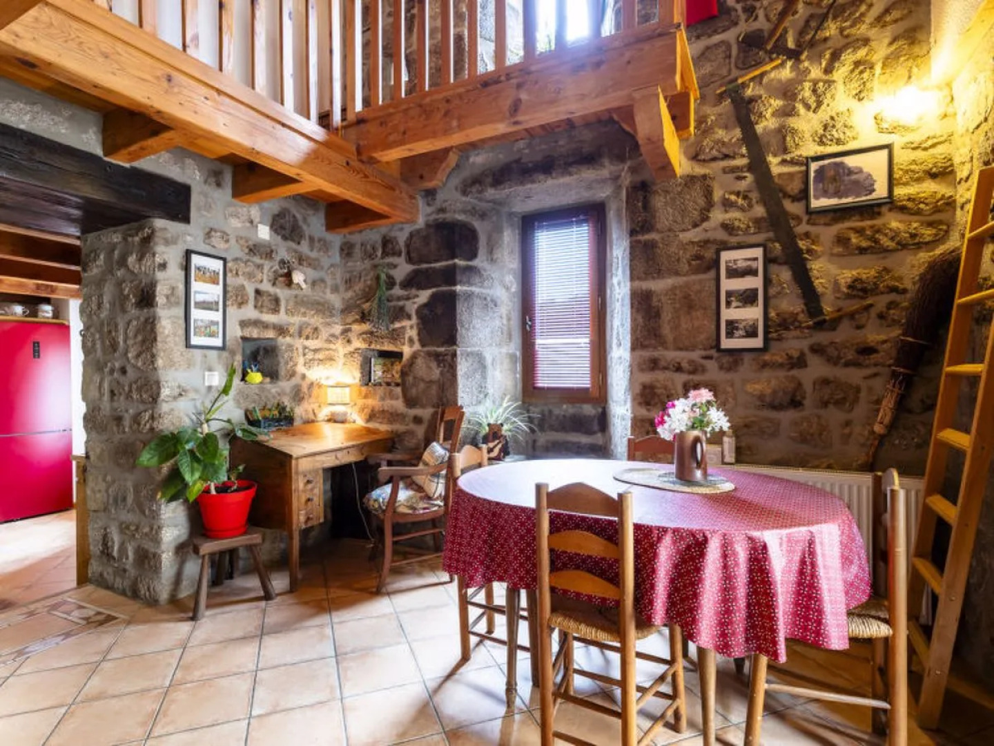 Holiday Home Le Rouge Borne (LVS110)