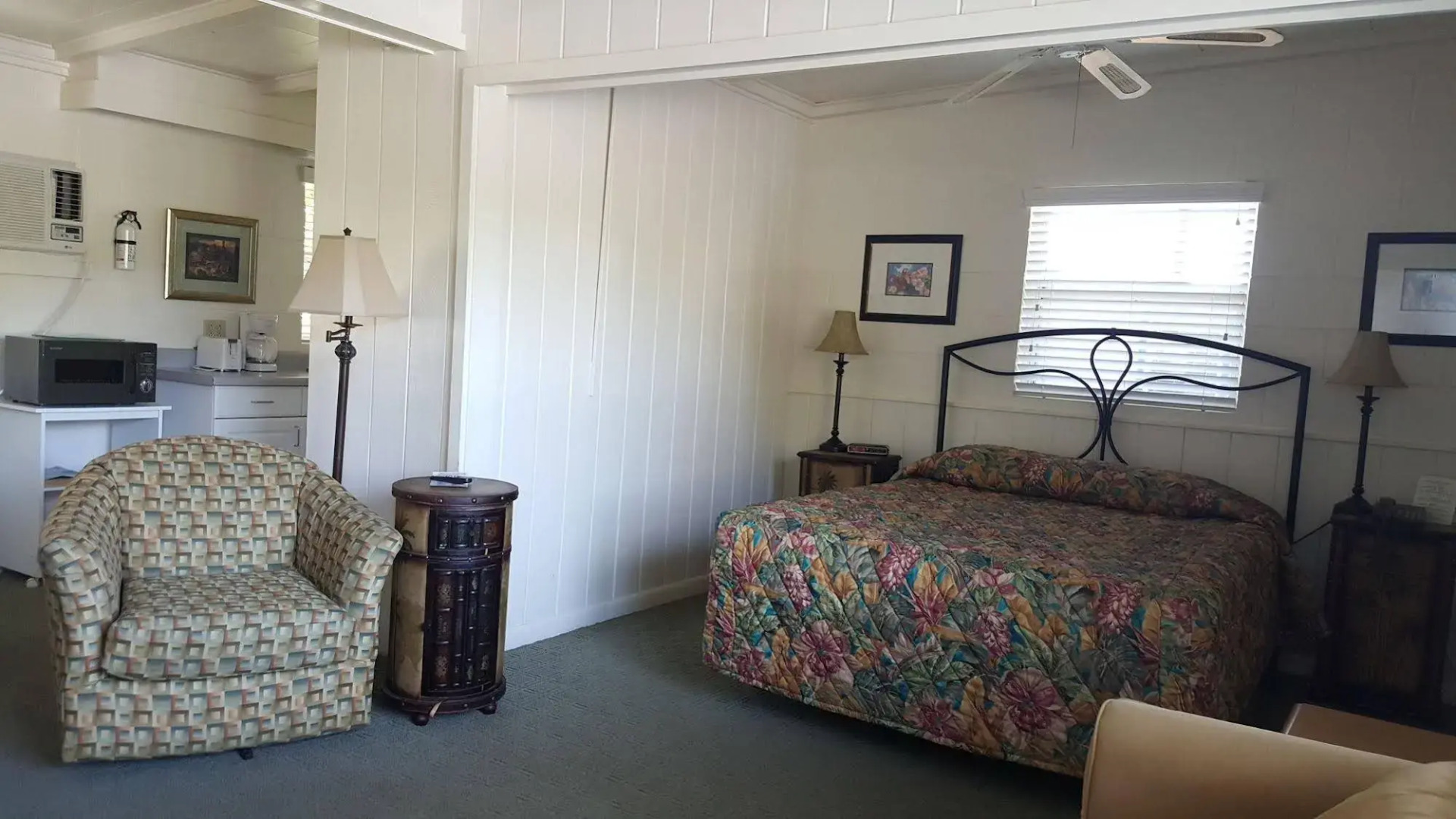 Hontoon Landing Resort & Marina