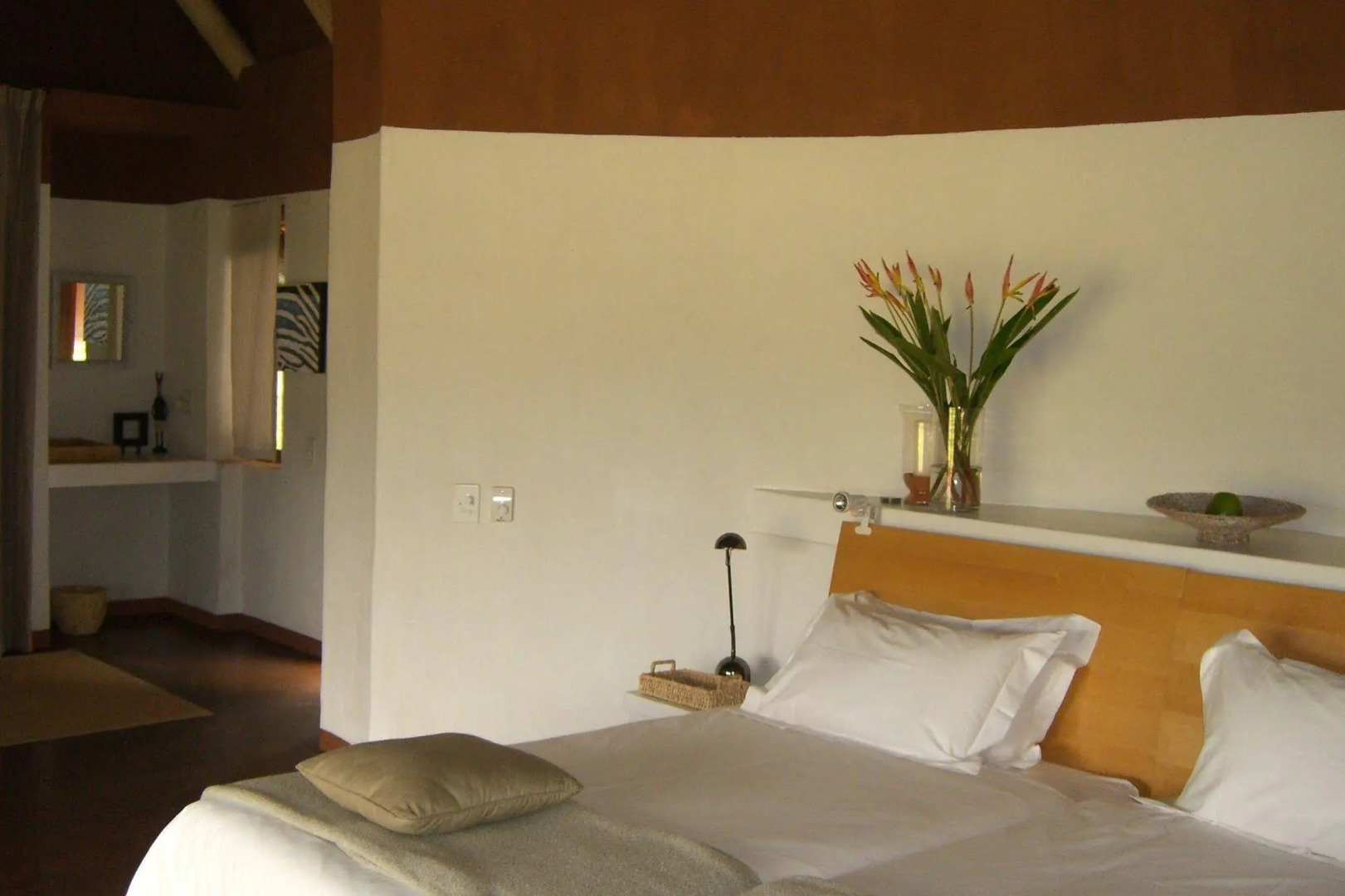 Zebras Crossing Lodge