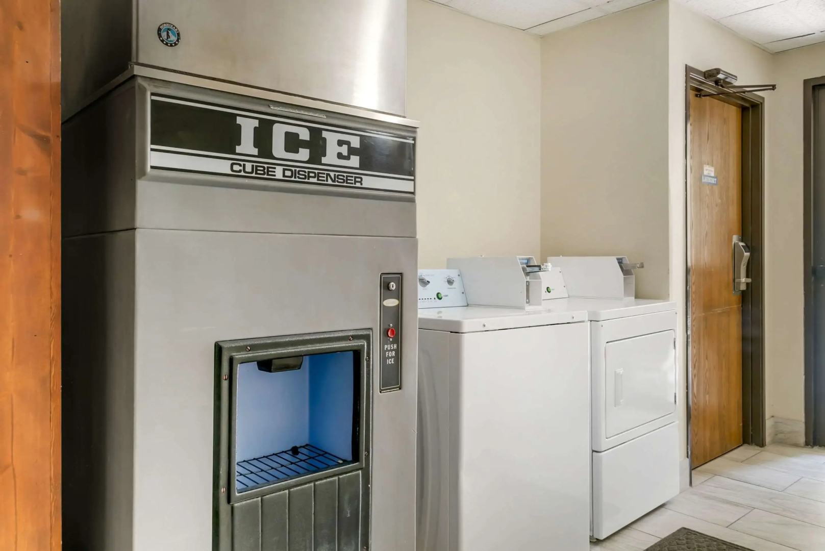 Econo Lodge Traverse City South