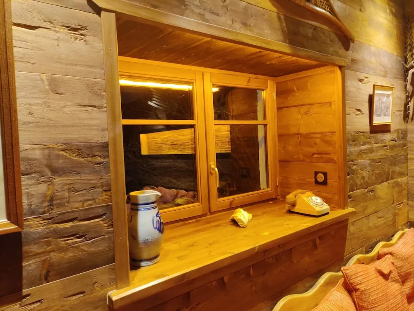 Chalet With 7 Bedrooms in Saint-jean-d'arves, With Wonderful Mountain