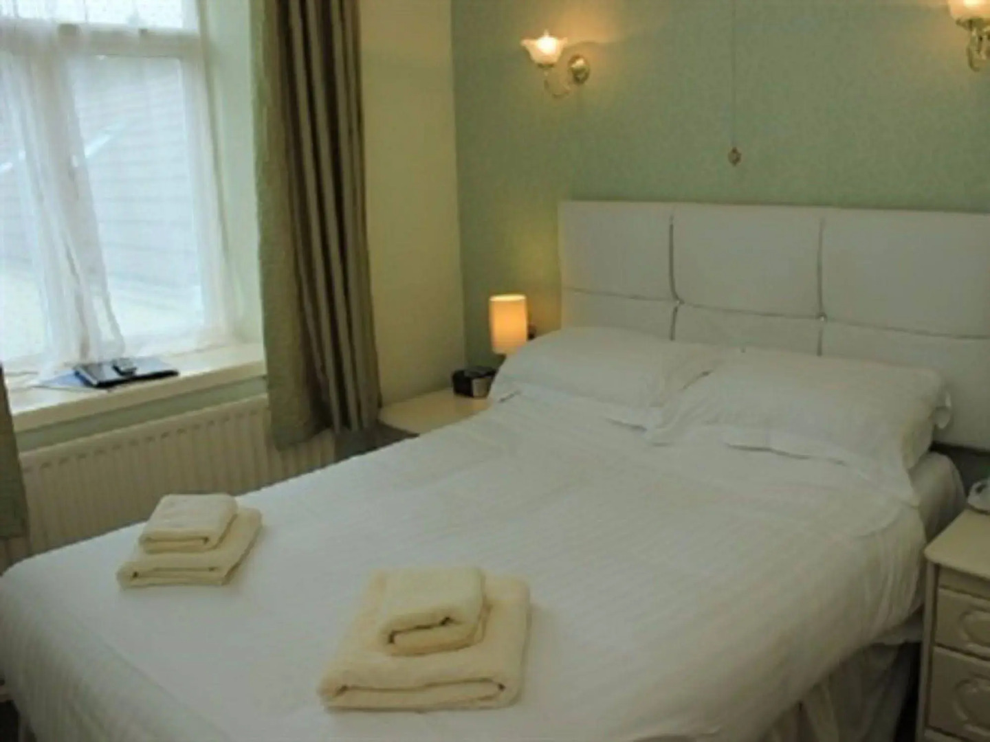 Virginia House Hotel