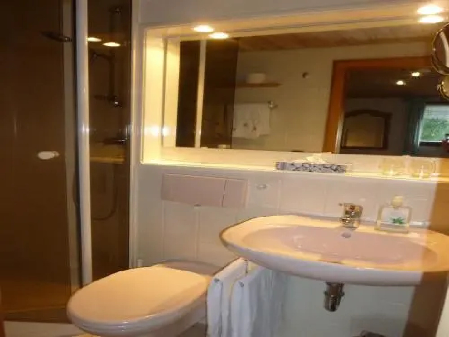 Bim schwarza Stürar & Haus Hedwig