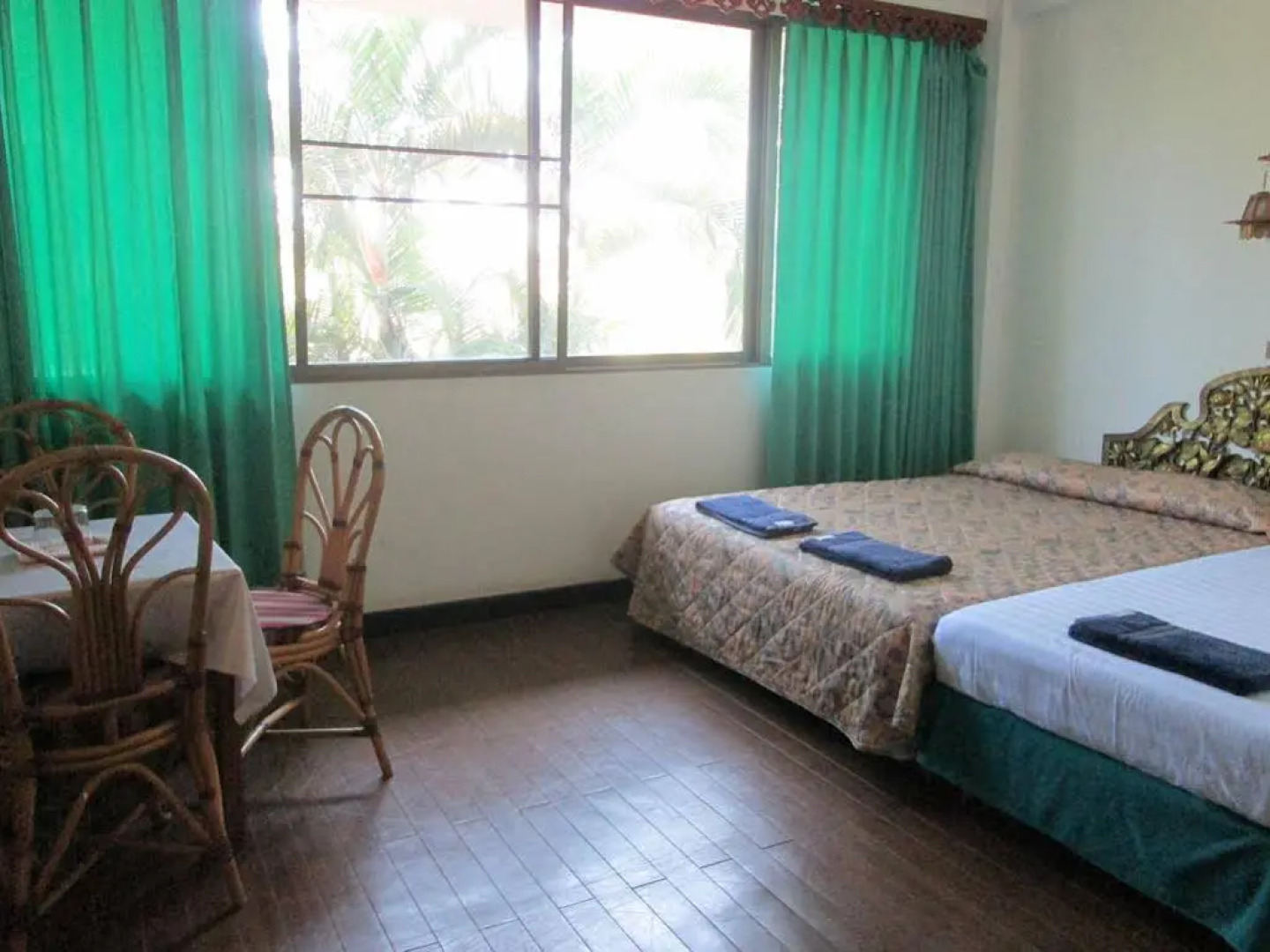 Royal Jommanee Hotel