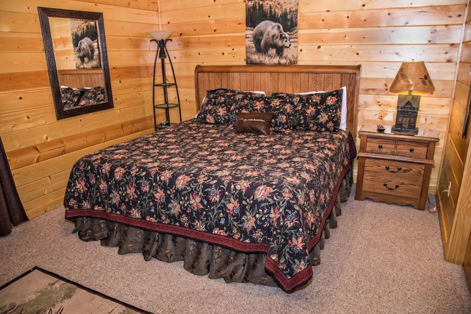 Swimming in the Clouds 8 Bedrooms 10 Bathrooms Cabin