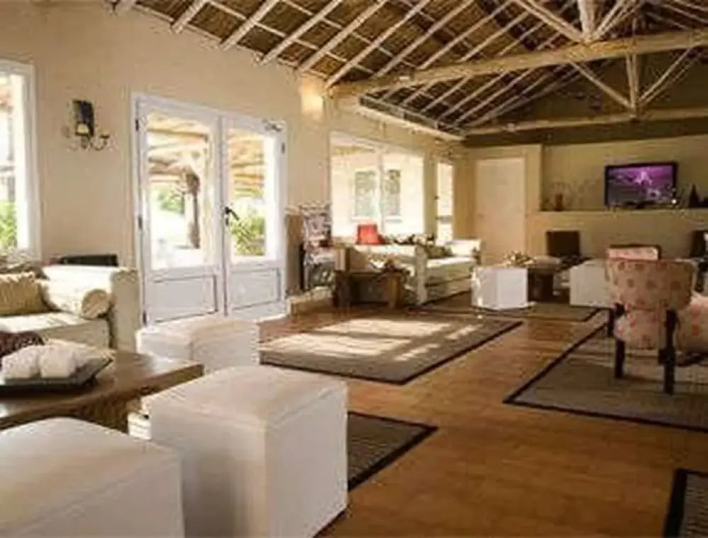 Howard Johnson Finca Maria Cristina