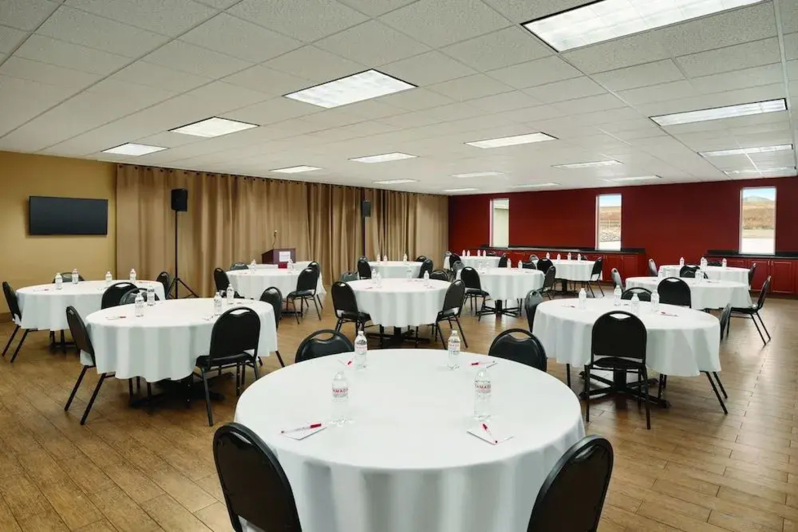 Bakken Airport XWA Hotel & Studios