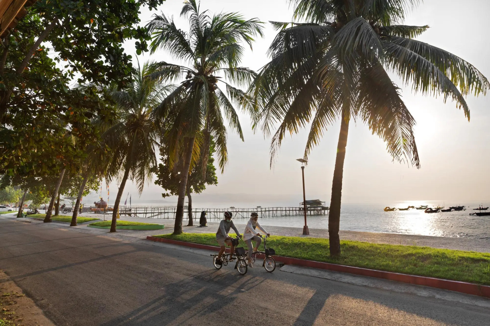 Sunrise Hotel Beach Pangandaran