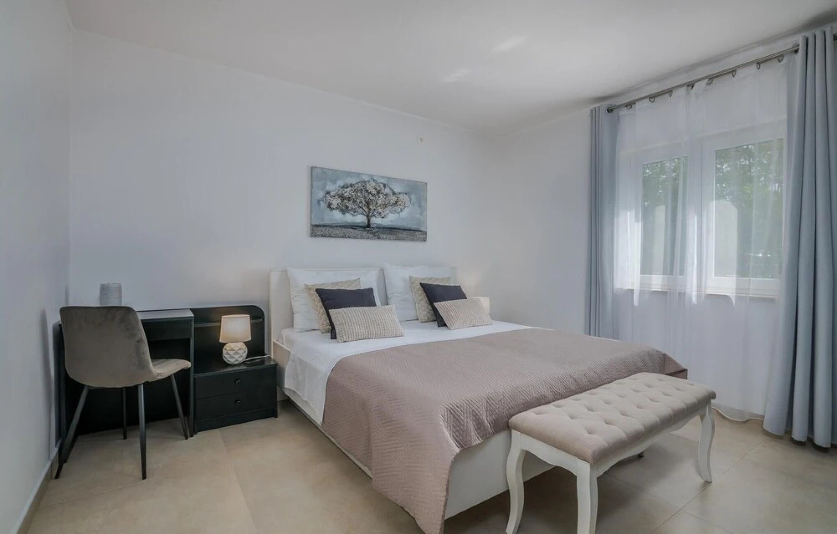 Beautiful Home in Kras With Wifi and 3 Bedrooms