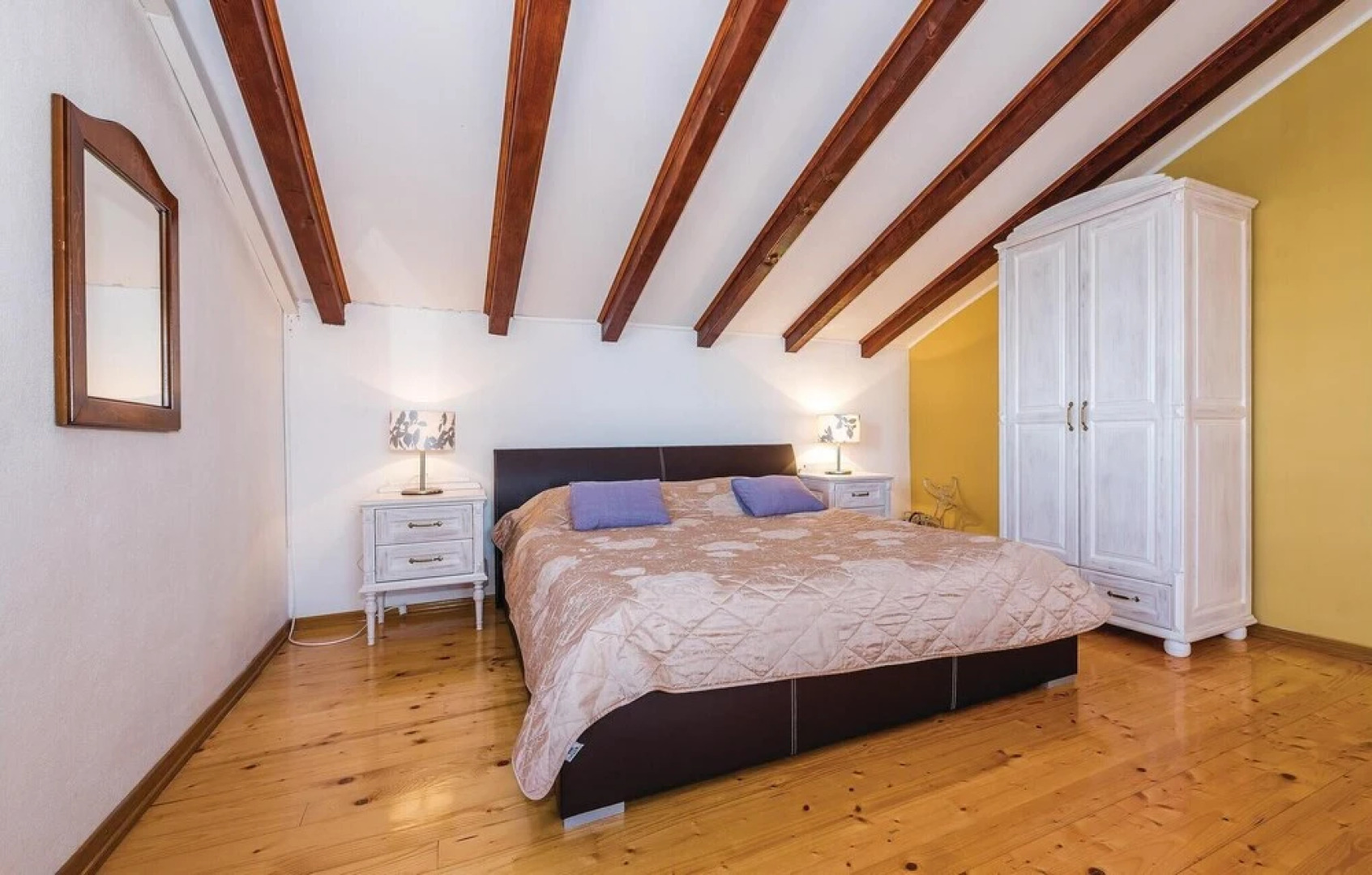 Amazing Home in Lozovac With Wifi and 3 Bedrooms