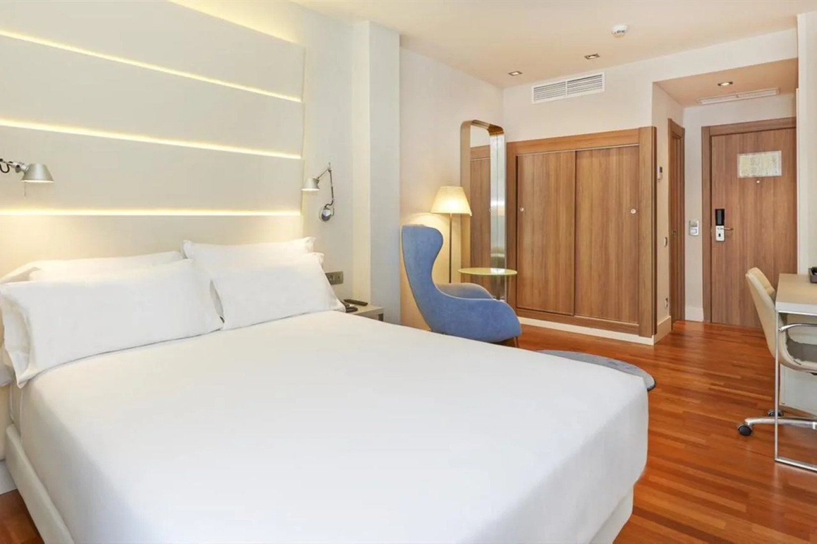 NH Barcelona Les Corts