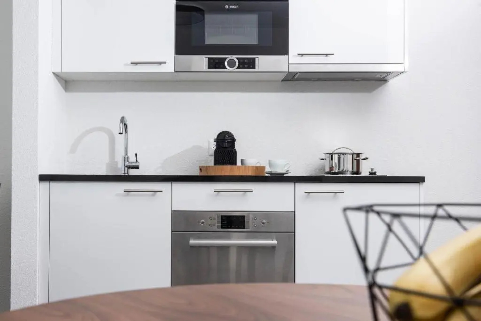 K BUSINESS Apartments & Hotel