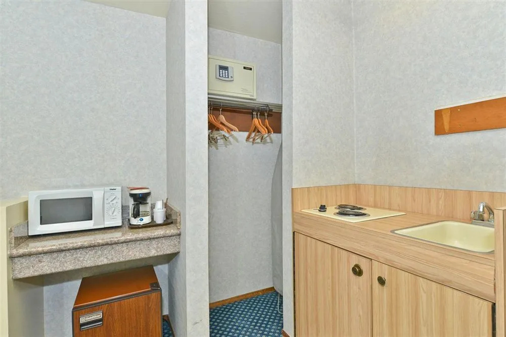 Americas Best Value Inn