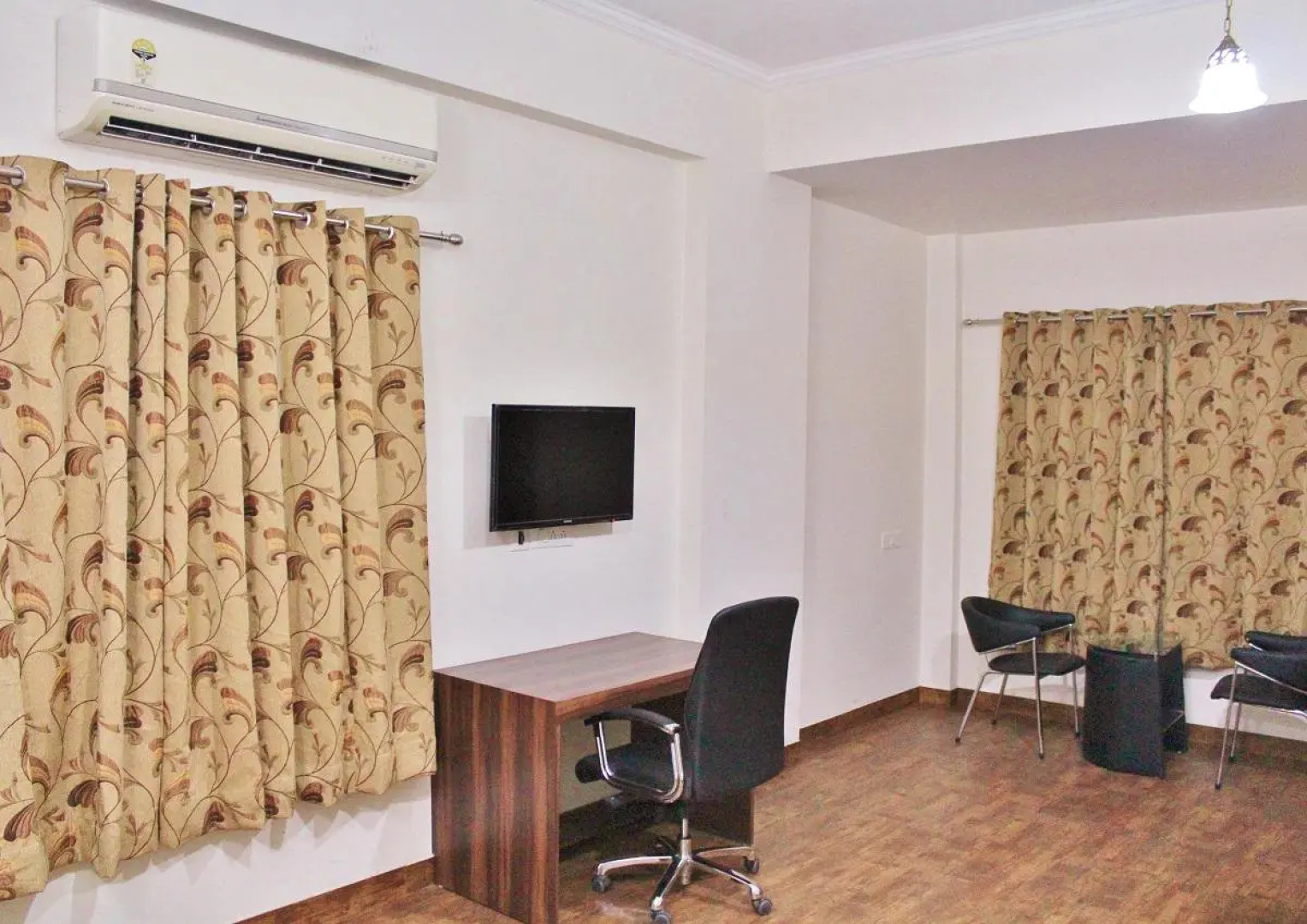 Adhunik Hotel Behror