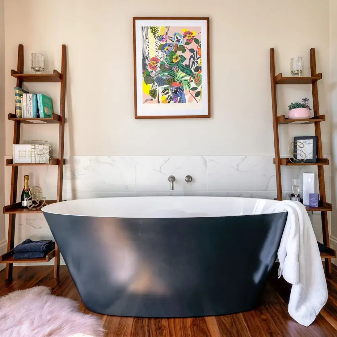 Two Guns in Kingswear