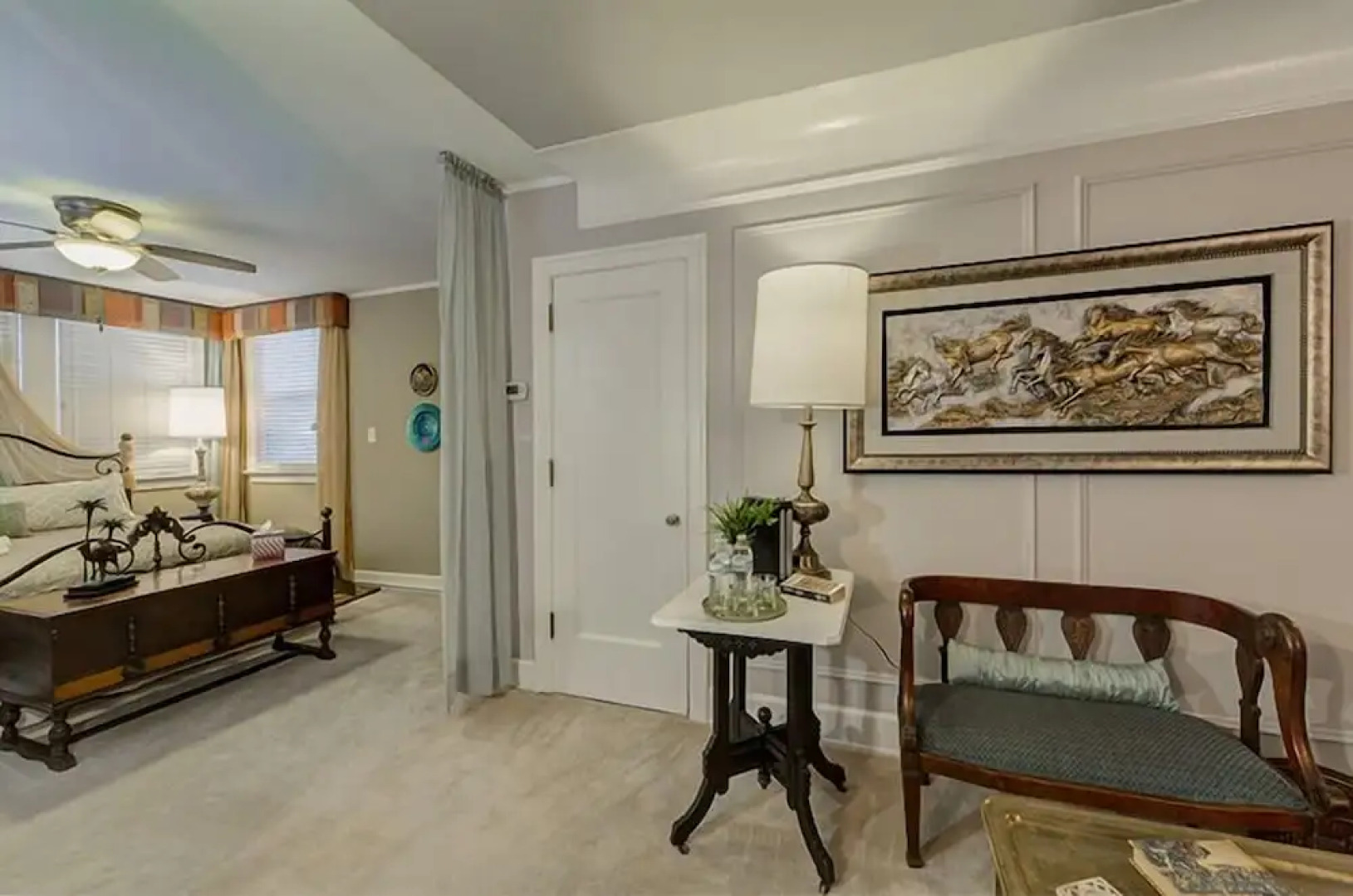 Knob Hill Bed & Breakfast