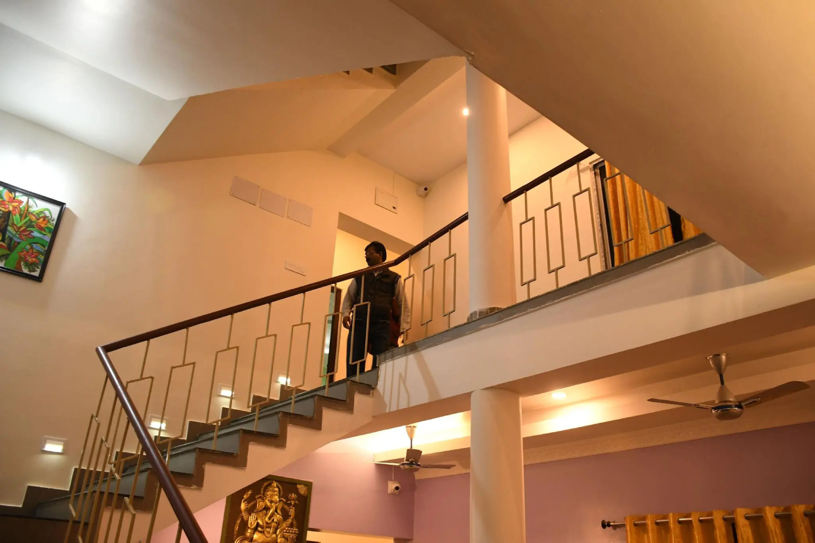 Hotel Aayes & Resort