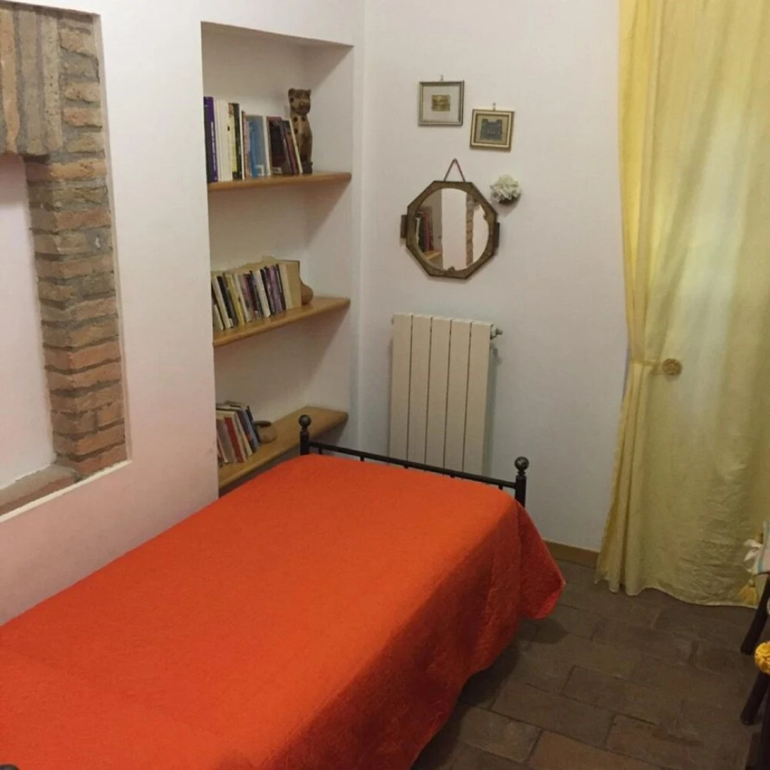 I run Away In Umbria, the Little One