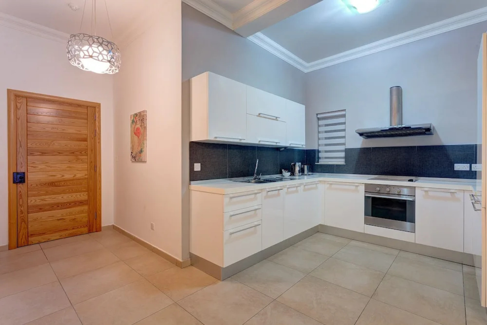 Gorgeous Apartment With Terrace in Fort Cambridge, Pool