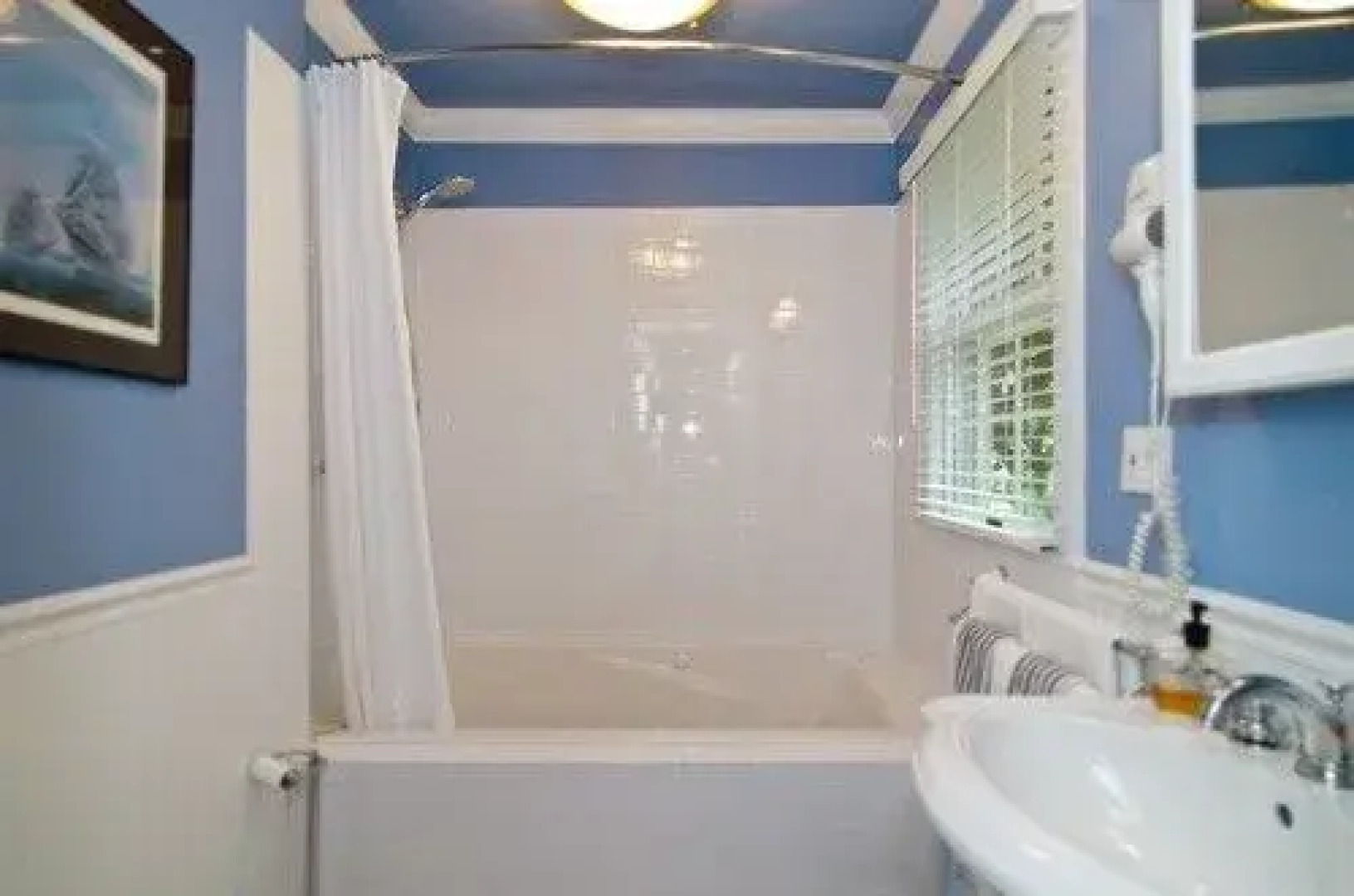 Shorecrest Bed and Breakfast