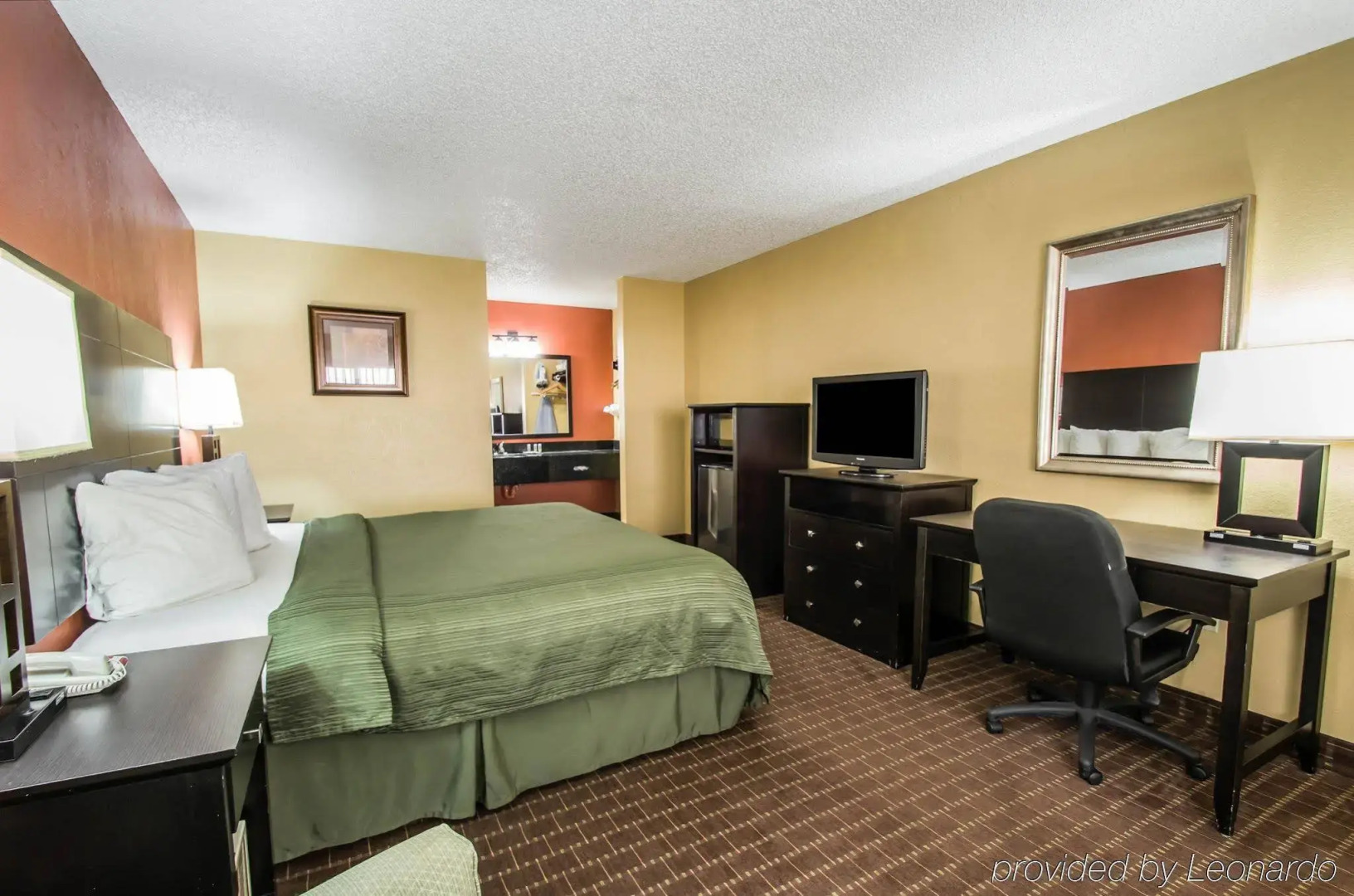 Quality Inn near Blue Spring