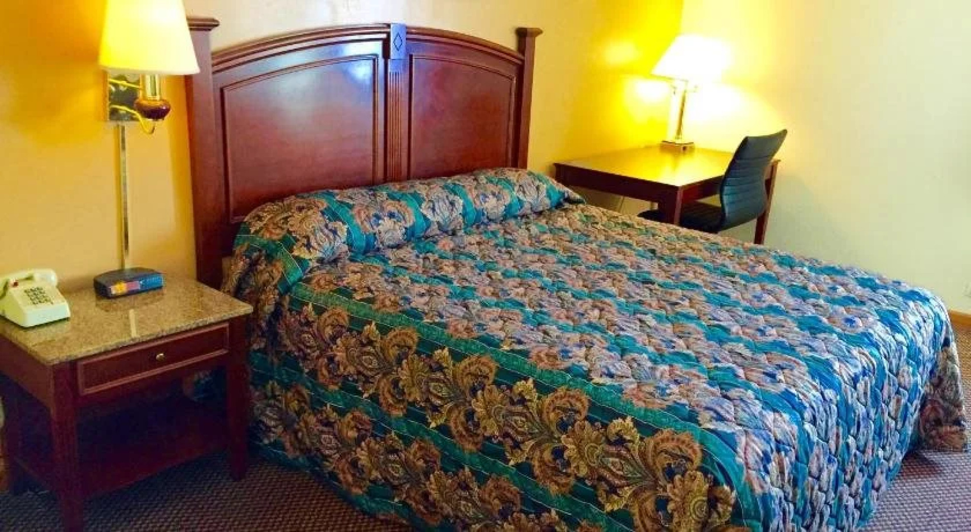 Executive Inn and Suites