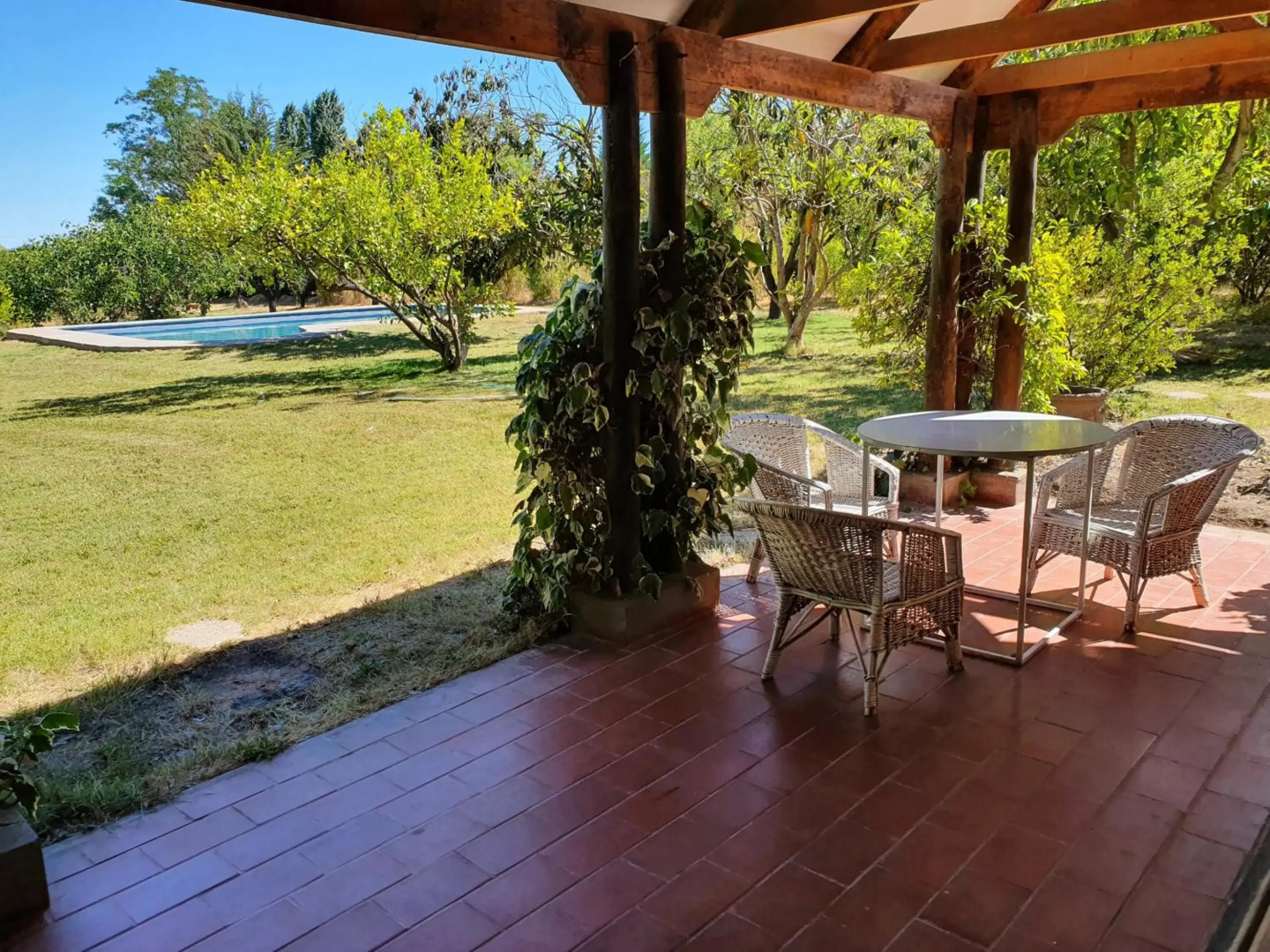 Parcela de 3 hectáreas con orilla de Lago