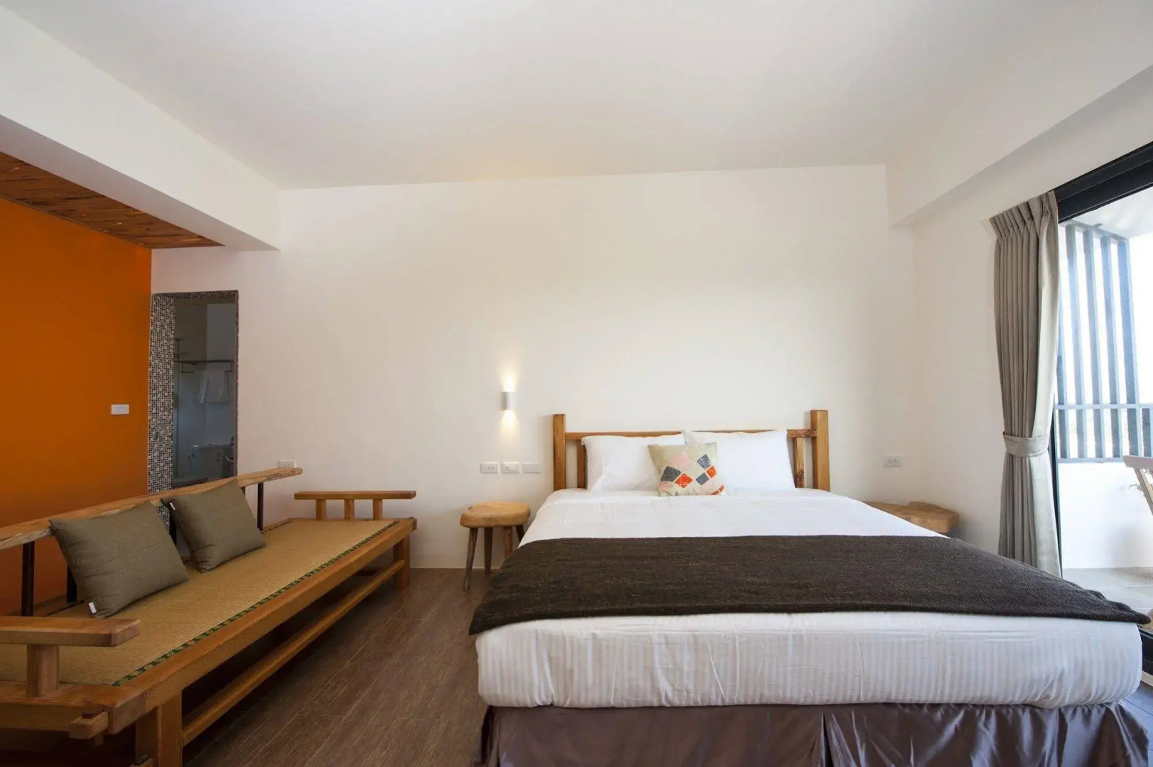 The Tree Bed and Breakfast