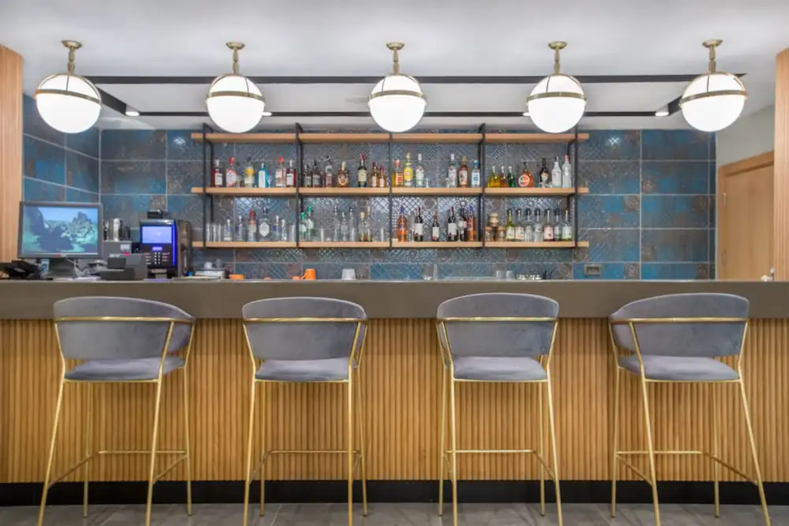 Signature Hotels & Spa