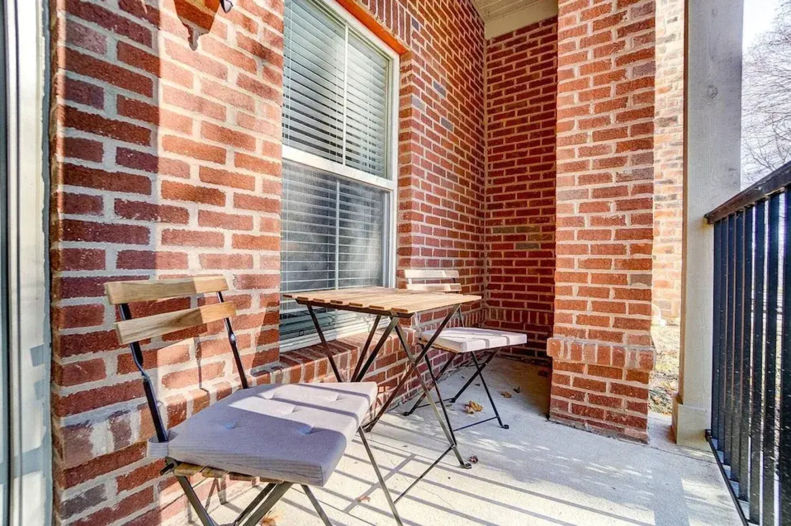 Polaris Luxury 2BR WFH Ready Pet Friendly