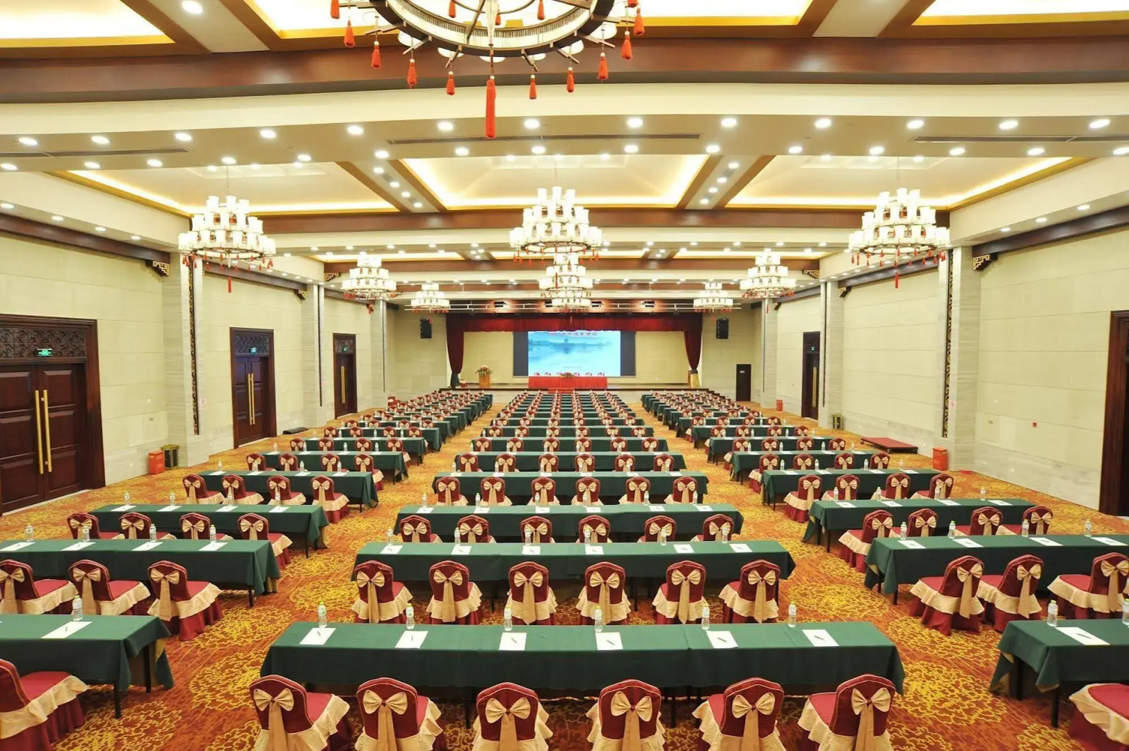 Bisheng Hot Spring Hotel