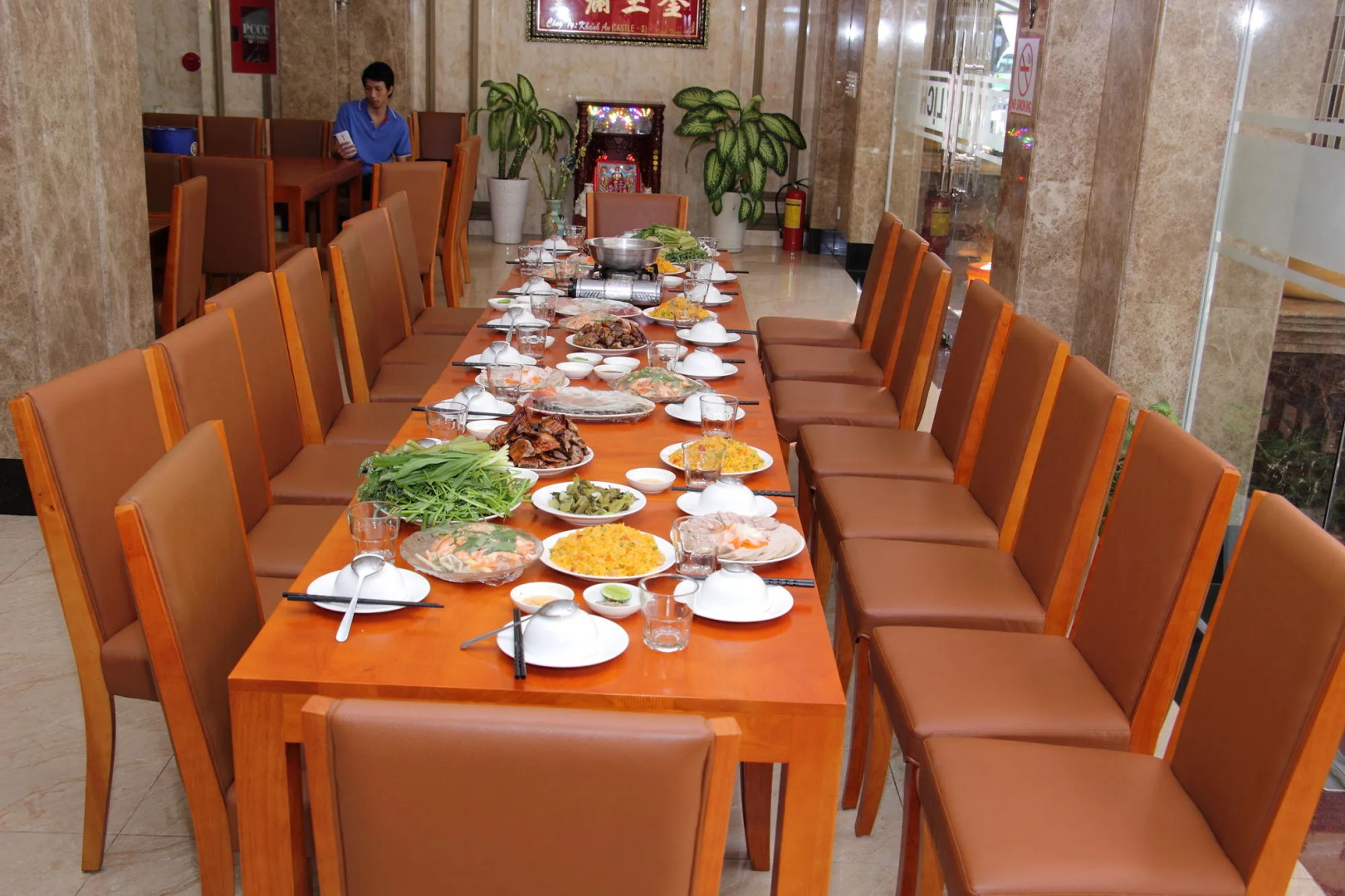 Tran Vinh Hotel