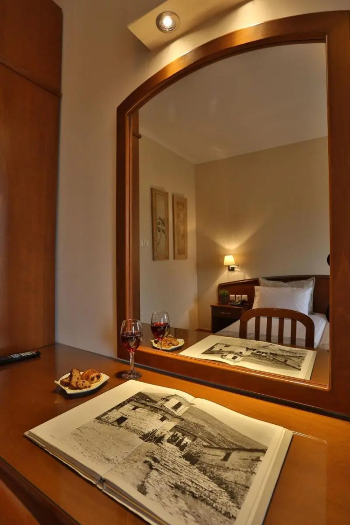 Xenios Dias Boutique Hotel