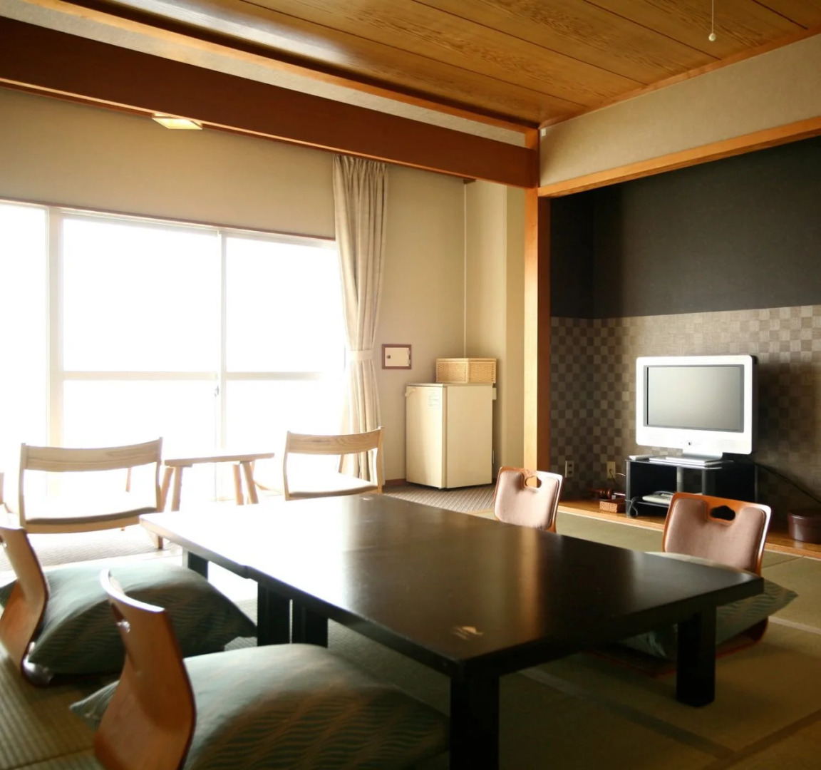 Tabinoyado Ushionoakari Geiboso