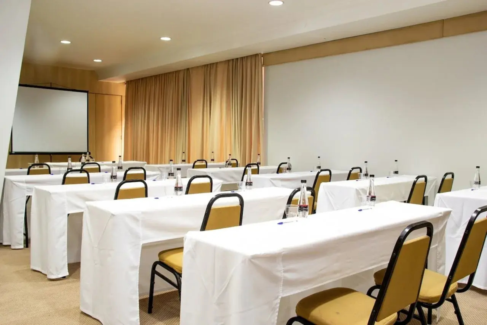 Bristol Upper Residence Hotel