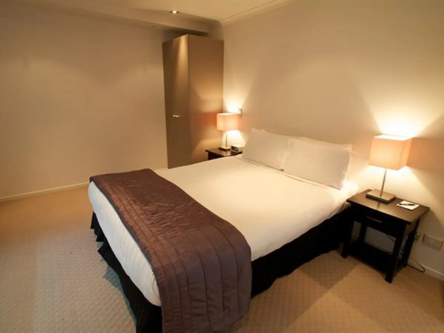 70 Tory Apartment Hotel