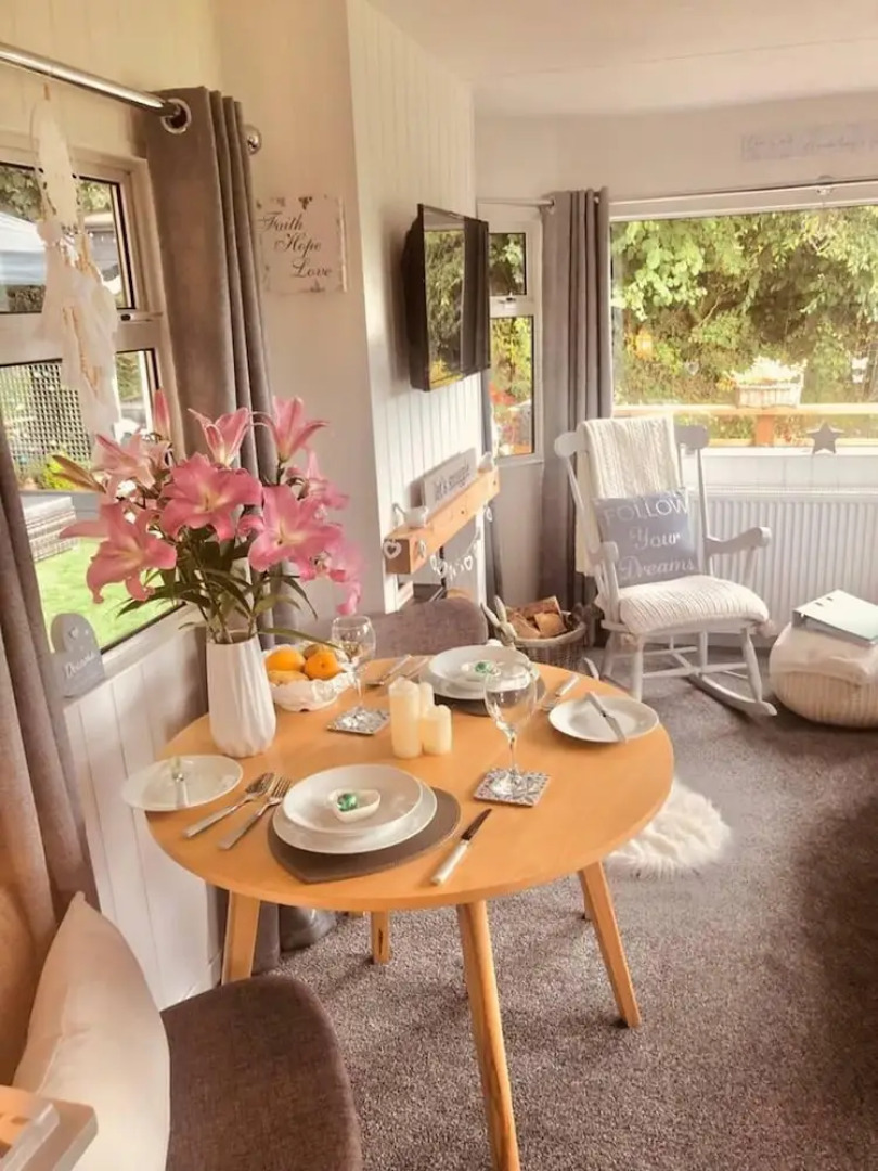 A Beautiful, Unique Lodge, Made for two