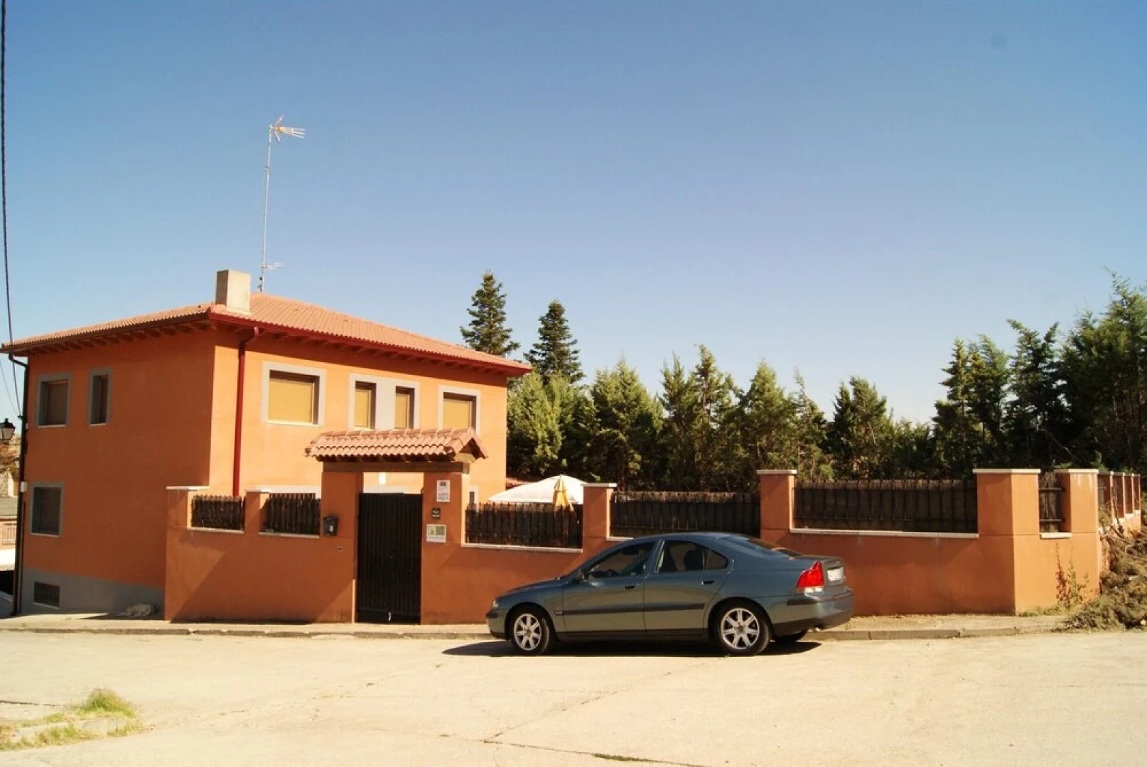 Villa With 6 Bedrooms in Cerezo de Mohernando, With Private Pool, Furnished Terrace and Wifi