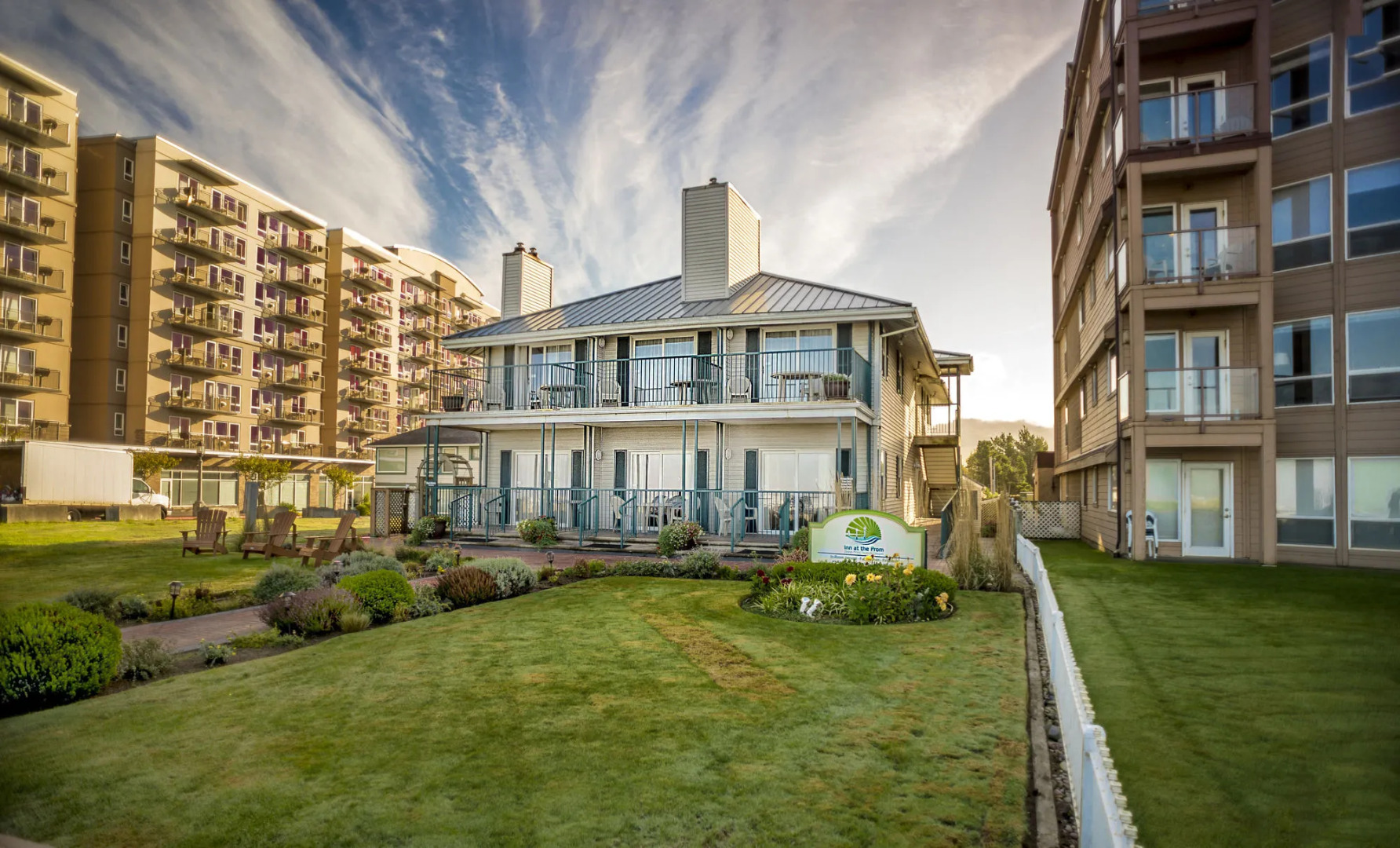 Inn at the Prom Oceanfront Seaside